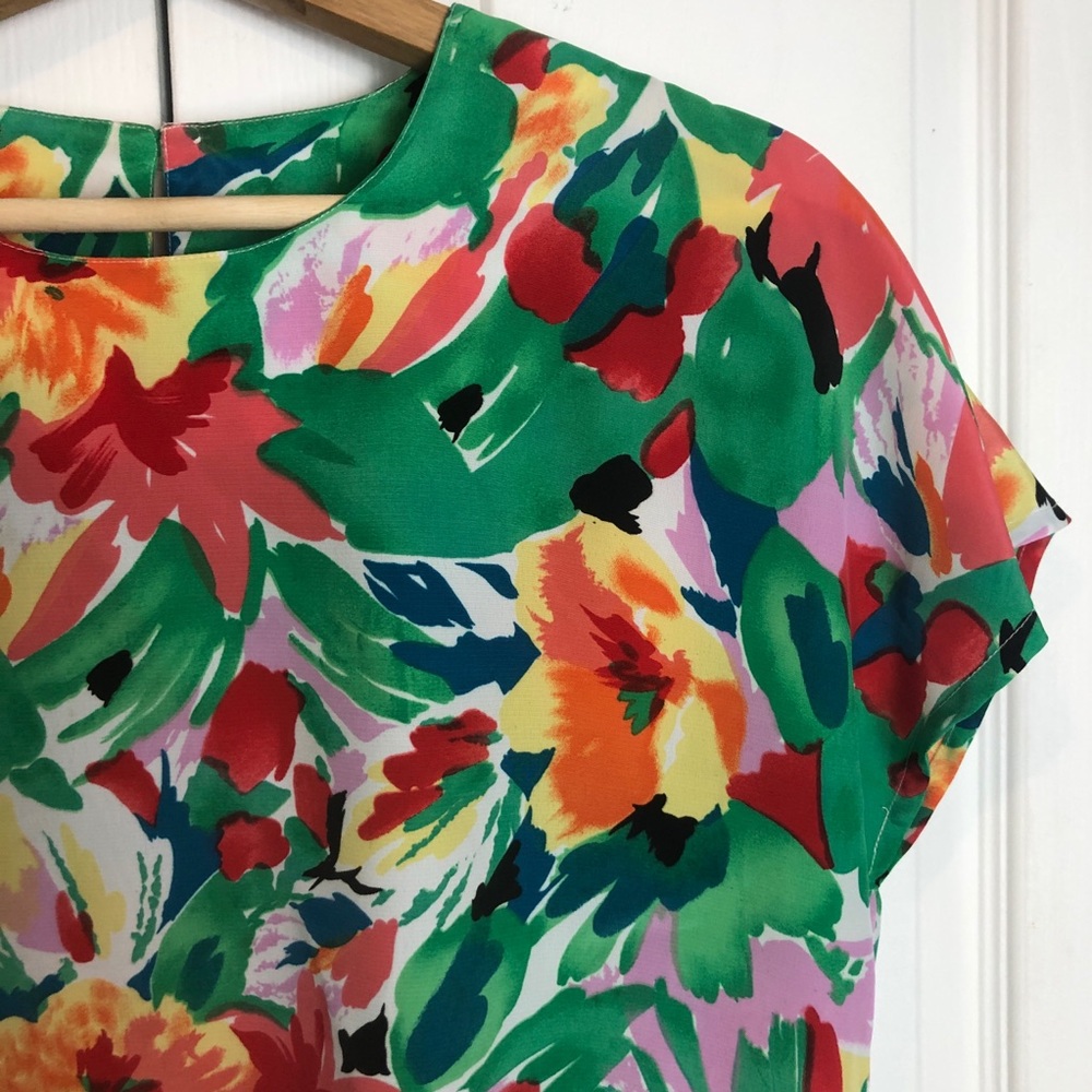 Vibrant Floral Short Sleeve Blouse Garden Girl
